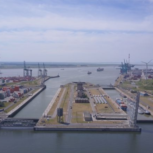 Elia Antwerpen overzicht Drone 3.jpg