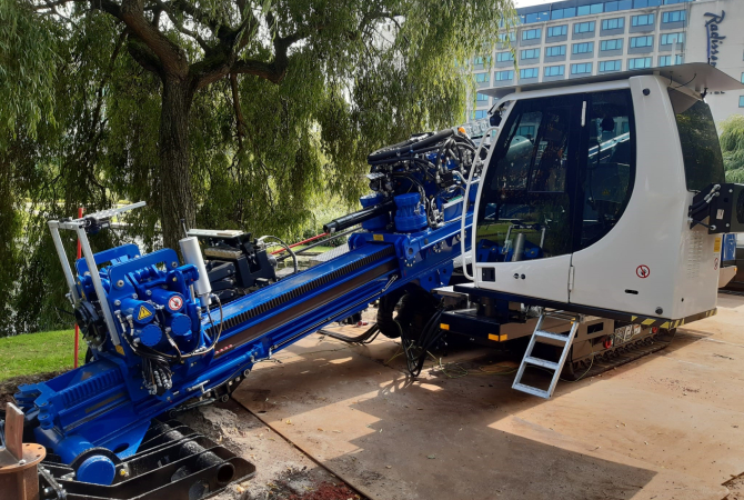 Visser & Smit Hanab HDD _ rig 60T.jpg