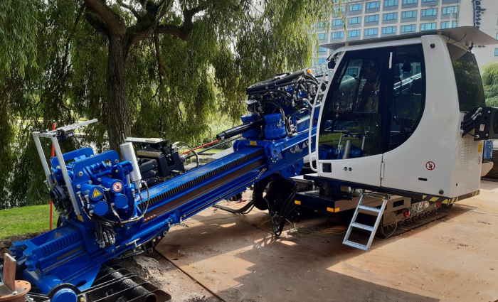 Visser & Smit Hanab HDD _ rig 60T.jpg