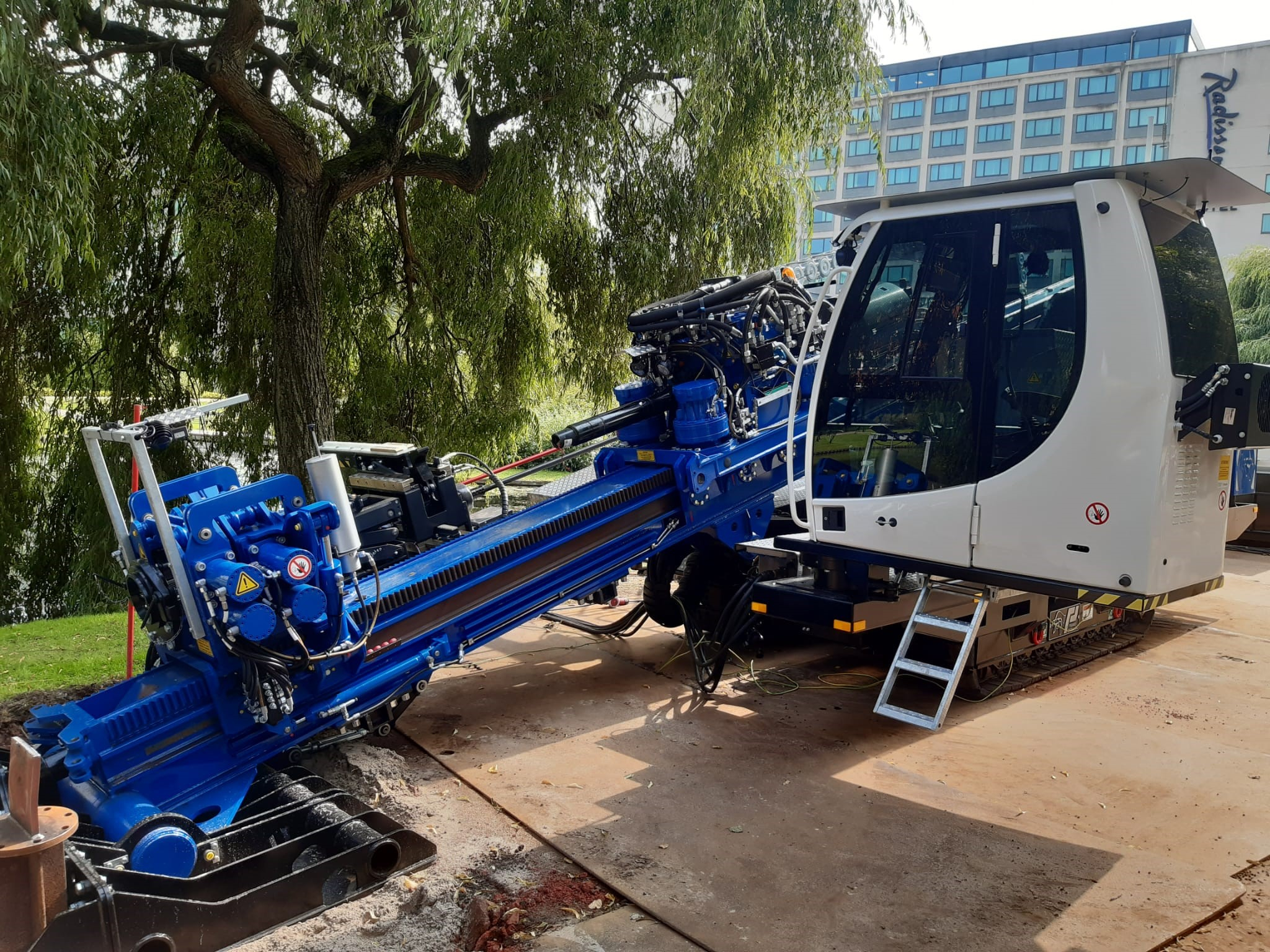 Visser & Smit Hanab HDD _ rig 60T.jpg