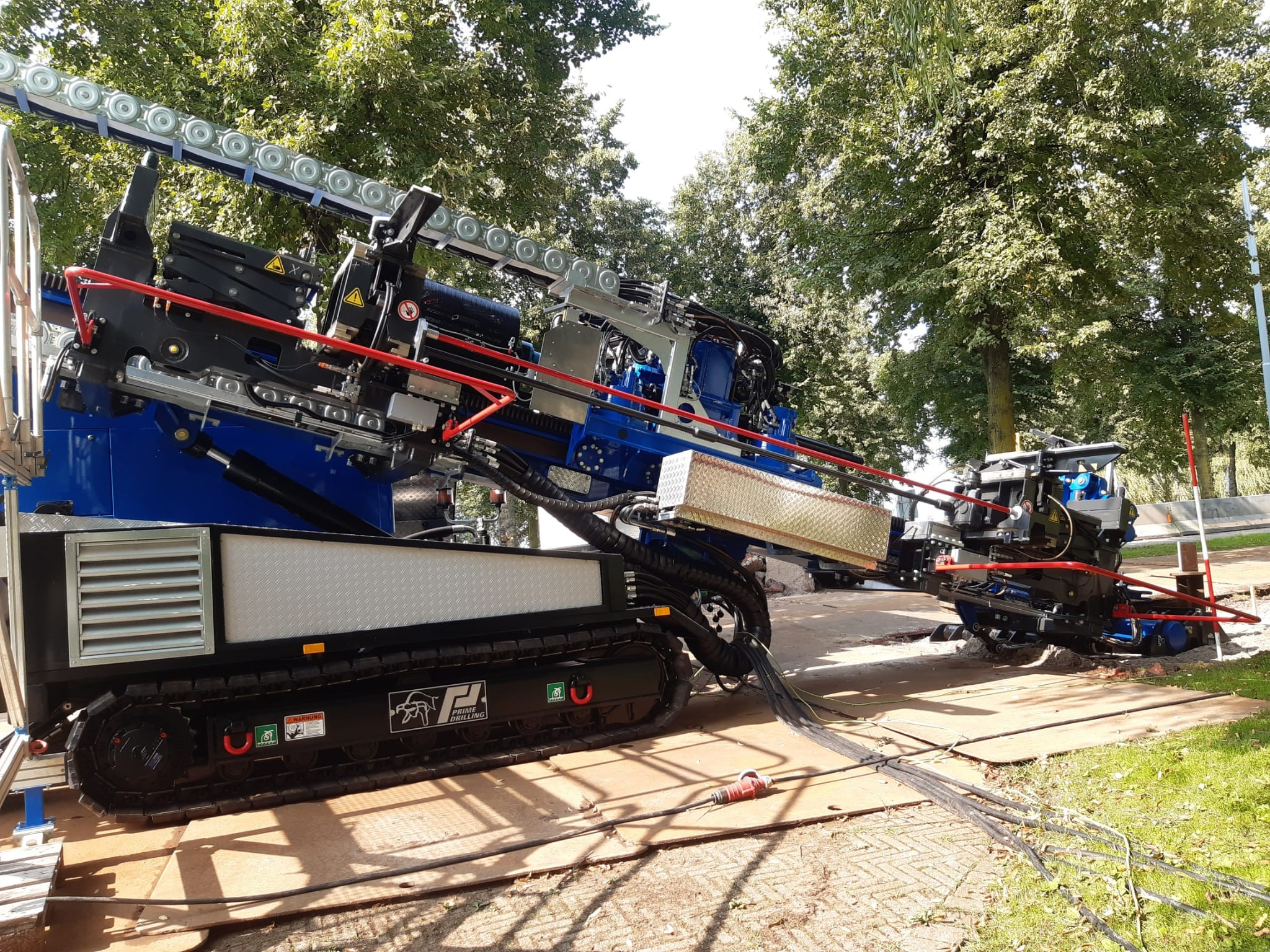 Visser & Smit Hanab HDD RIG 60T CU Hybride.jpg