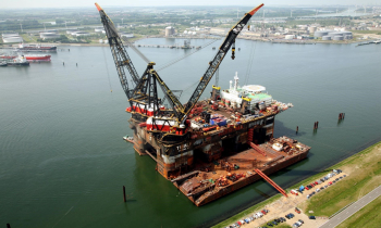 Thialf Calandkanaal.jpg