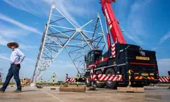 Dag van de Bouw - Kraan voor mast Drimmelen