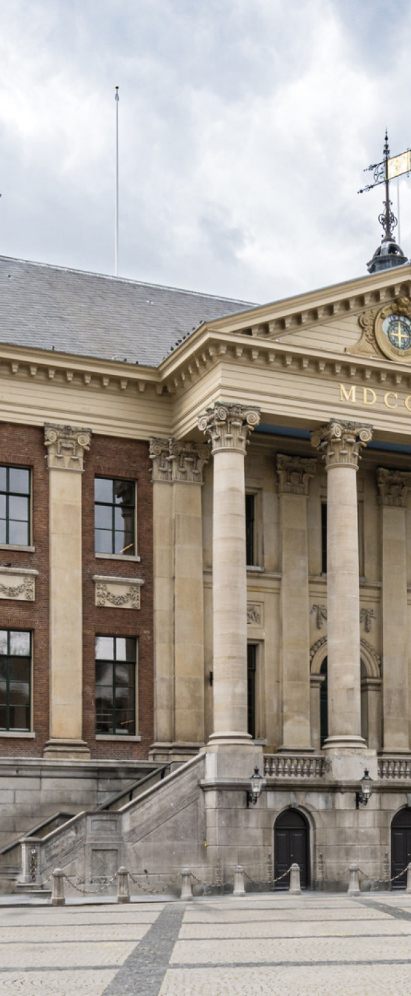 Groningen - Stadhuis bewerkt draft origineel v3.jpg