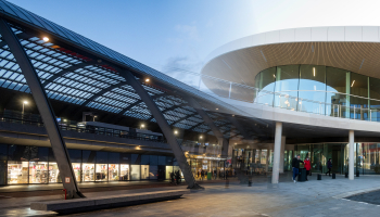 IJboulevard Amsterdam en Entreegebouw AMC