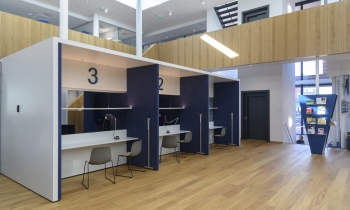 Maasbracht - Gemeentehuis Maasgouw1094.jpg