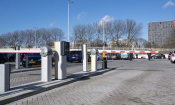 Amsterdam - Entreegebouw AMC 3180.jpg