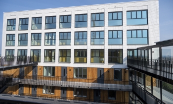 Eindhoven - Strijp S gebouw S2 1623.jpg