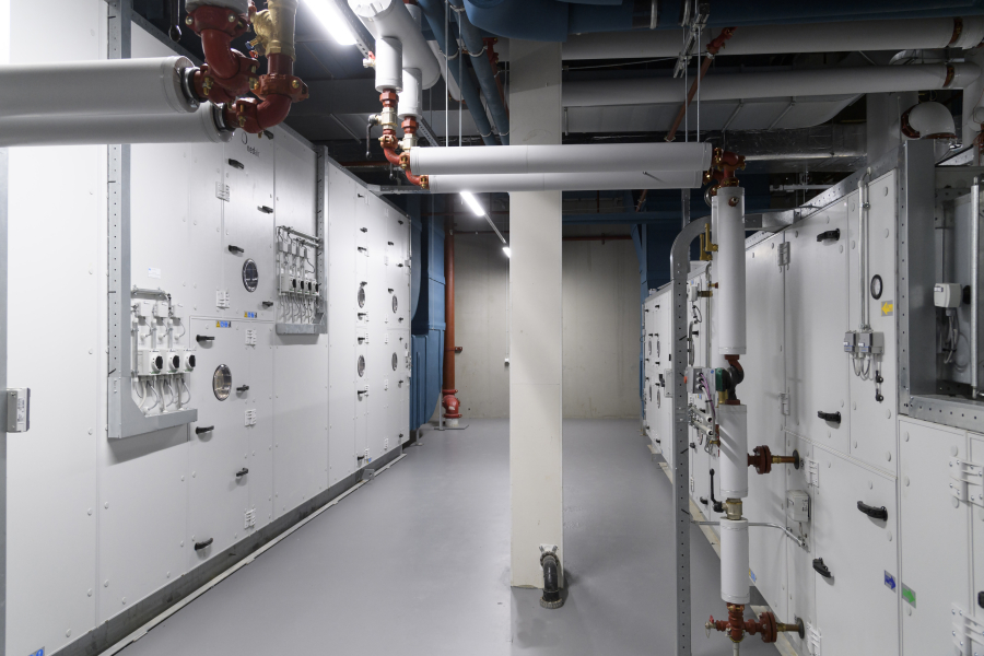 4714 Schiphol Experditors.jpg