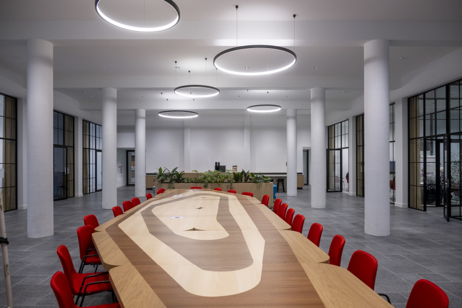 Heerlen - Stadhuis - Stadskantoor 2004.jpg