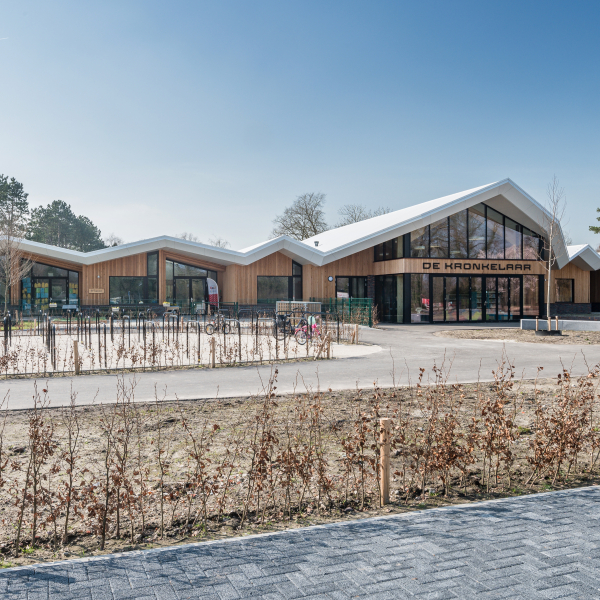 Voorkant kindcentrum Wagenborgen