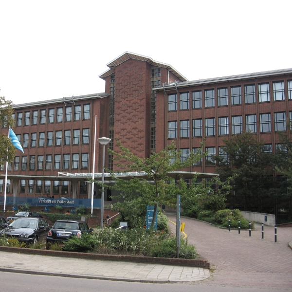 Voorkant ministerie van verkeer en waterstaat