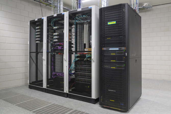 Serverkast DPD Oirschot