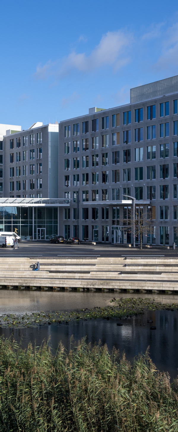 Amsterdam Achmea - exterieur 7022.jpg