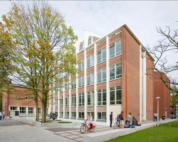 St. Ignatiusgymnasium.png