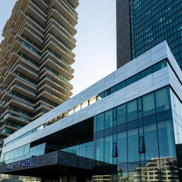 2024 Amsterdam - Y Towers 8222.1.jpg