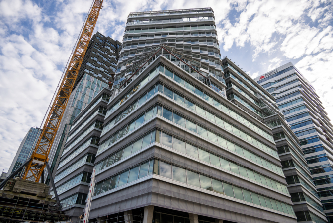 CubeHouse in aanbouw vooraanzicht