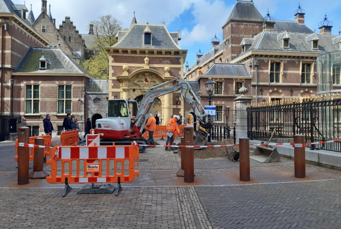 20210622 Binnenhof Renovatie - nieuws - proefsleuven-1.jpg