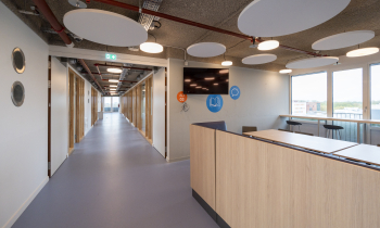 Plafond in lees- werkruimte 6D