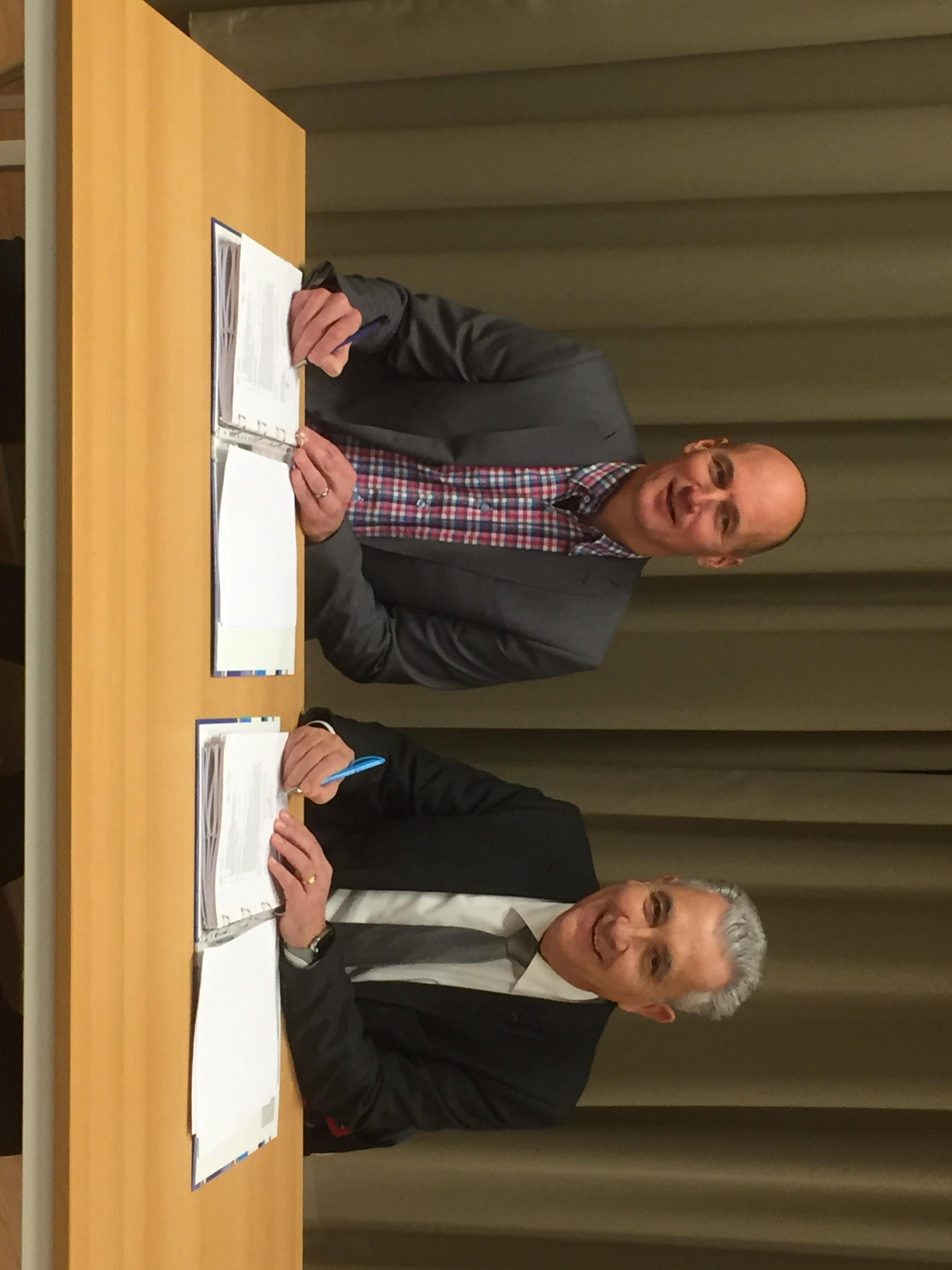 WILDLANDS ondertekening onderhoudscontract.JPG