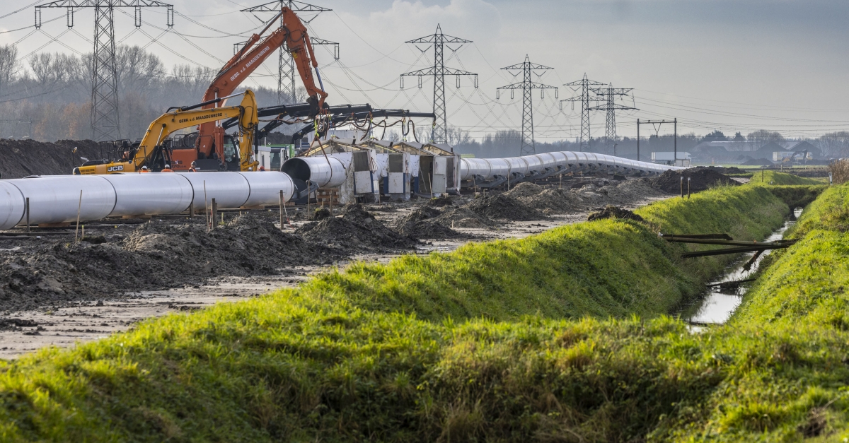 Hanab Aanleg van 10km ruwwaterleidingtracé door V&SH Pipelines & Industry ...