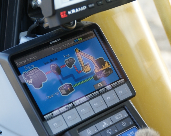 opladen accu hybrid.JPG