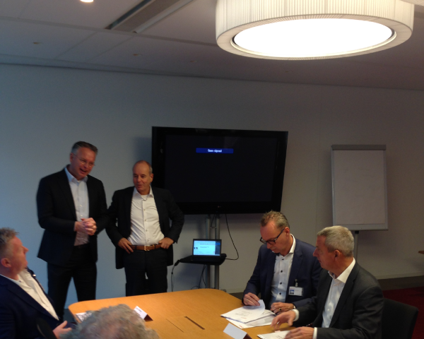 Eneco warmtenetten klein.jpg