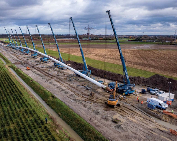 HDD_Fotoverzameling Michiel_Page_06_Image_0001.jpg