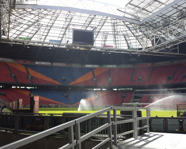 Indoor netwerk Amsterdam ArenA 2G, 3G en 4G.jpg