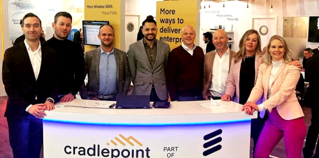 Groepsfoto VWT en Cradlepoint.png