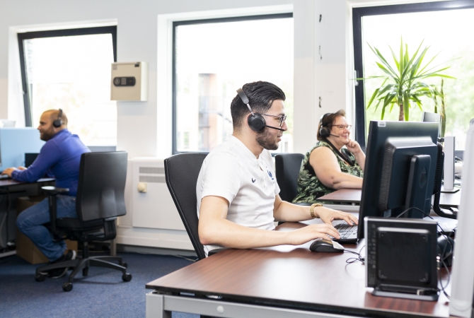 Customer Service Desk